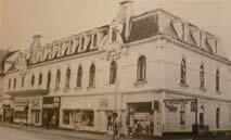 Foto des Monopol Gebäudes von 1933